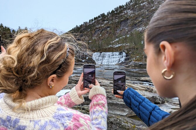 Mostraumen Golden Circle Fjordtour from Bergen – Group or Private - Leaving Bryggen for the countryside