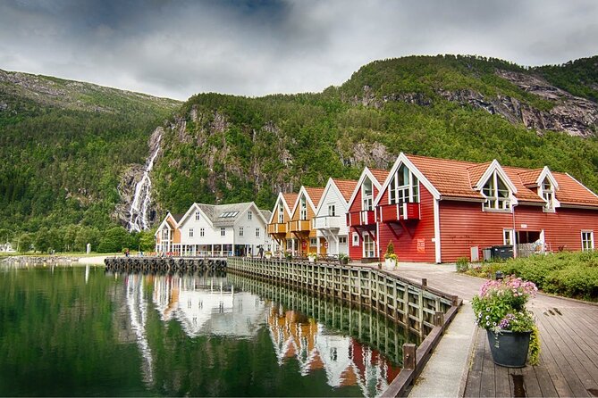 Mostraumen Golden Circle Fjordtour from Bergen – Group or Private - Stamneshella and the force of the tide