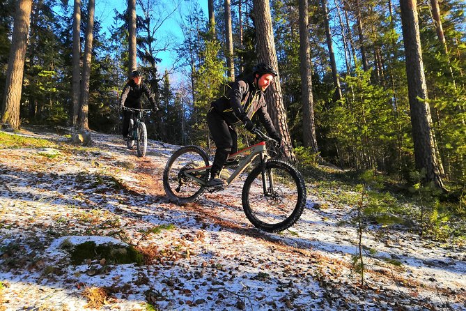 Mountain Biking Small-Group in Stockholm Forests for Beginners - Lunch and Swedish fika at the right moment