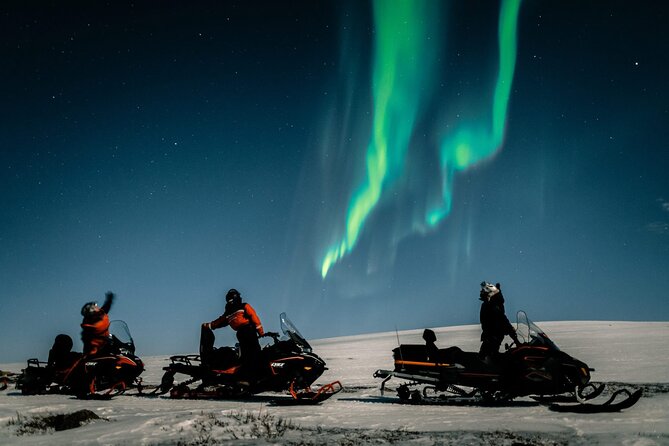 Northern Lights Adventure By Snowmobile - Gargia Lodge and the Arctic clothing