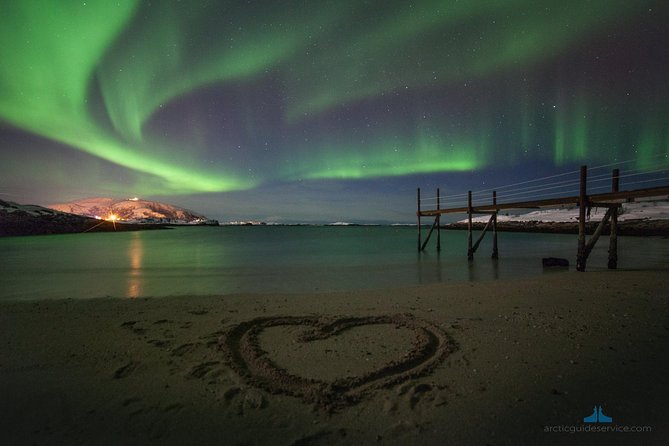 - Northern Lights Chase with Photo Package Included - Who will enjoy this most?