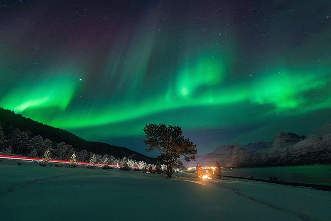 Northern Lights Minibus Chase from Tromsø with Chasing Lights - Meeting in Tromsø and Settling Into the Minibus