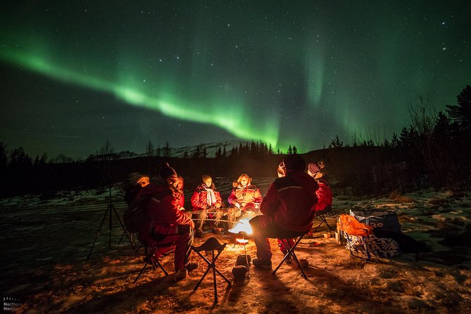 Northern Lights tour - All inclusive - Northern Horizon - Aurora photography without carrying a full camera kit