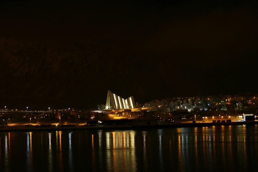 Norwegian Coastal Cities: Smartphone Audio Guide App - Ålesund and the Art Nouveau rebuild