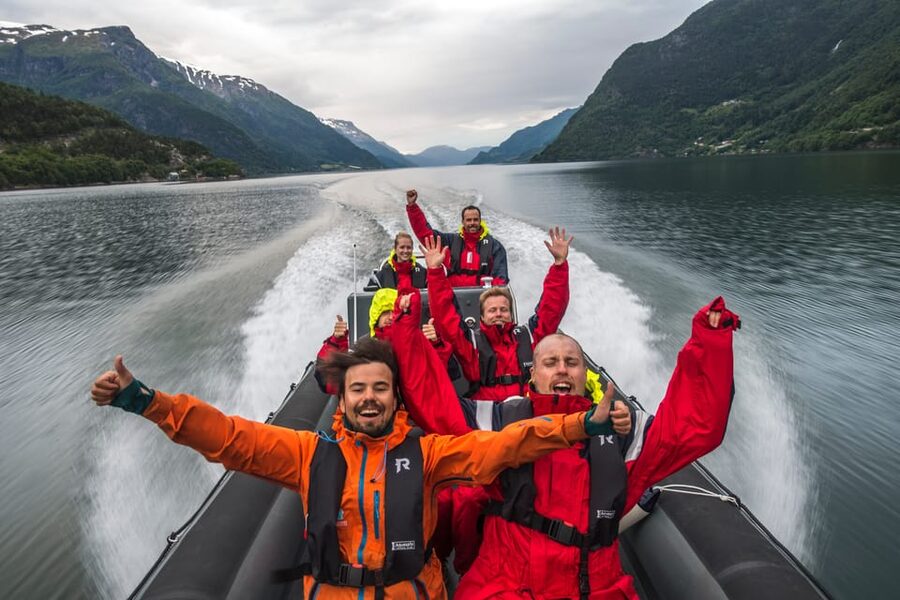 Odda: RIB Boat Tour on the Hardangerfjord - Leaving Odda harbor for Hardangerfjord