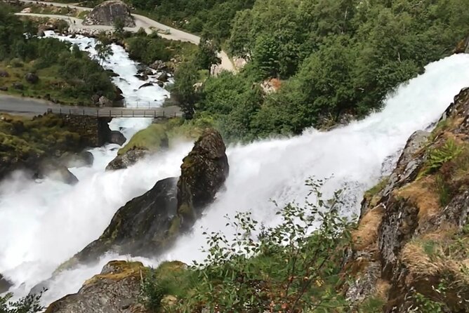 Olden 4 Hour Briksdal Glacier Tour in Briksdalsbreen - Should you reserve a troll car?