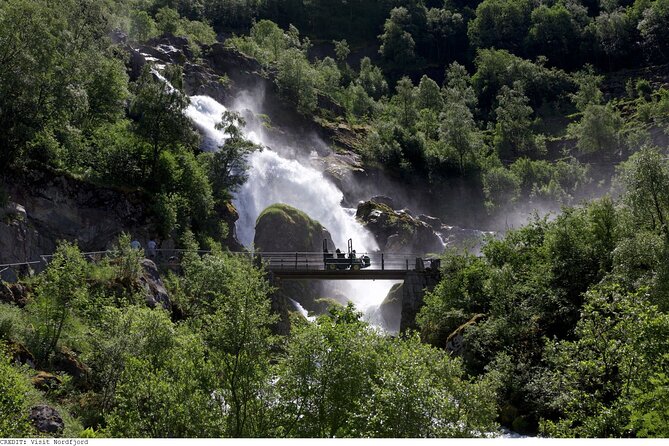 Olden 4 Hour Briksdal Glacier Tour in Briksdalsbreen - Cruise safety and cancellation terms