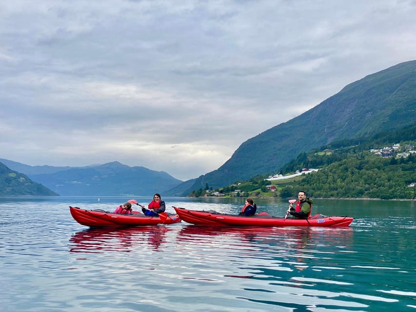 Olden: Experience Beginner-friendly Fjord Kayaking - How the guides shape the experience