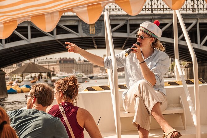 Open Electric Boat Ride in Stockholm with Live-Guide - The Riksdag and a route larger boats cannot take