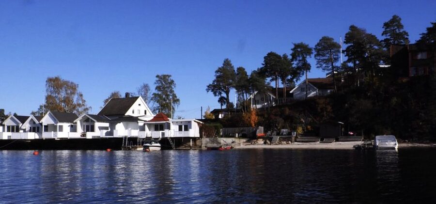 Oslo: 100% Electric Oslofjord Sightseeing Cruise - Islands, cabins, and everyday Oslofjord life