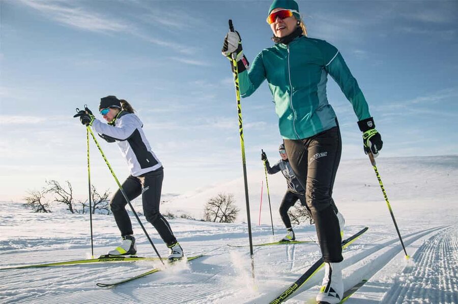 Oslo: 3-hour Cross Country trip with equipment and guide - Meeting at Trollvannstua and collecting your gear