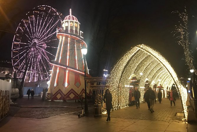 Oslo Christmas walk - Starting at the National Theatre