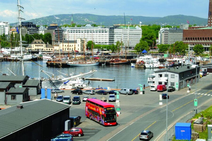 Oslo: City Sightseeing Hop-On Hop-Off Bus Tour - Opera House, MUNCH, and Oslo Central Station