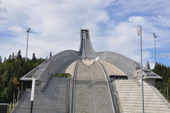 Oslo Combo Tour: Grand City Tour and Oslo Fjord Cruise - Guides, buses, and the rhythm of the day