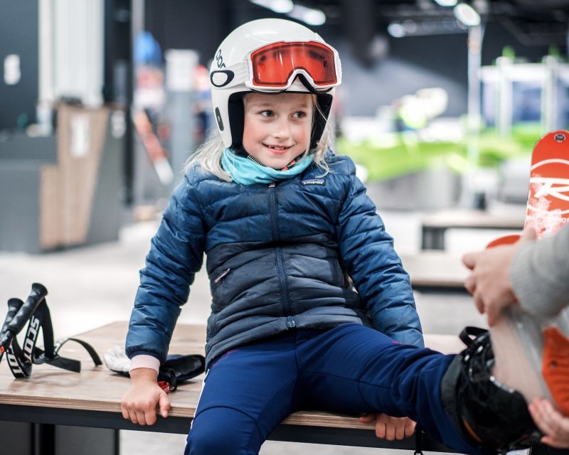 Oslo: Day Pass for Downhill Skiing at SNØ Ski Dome - Helpful Booking and Timing Advice