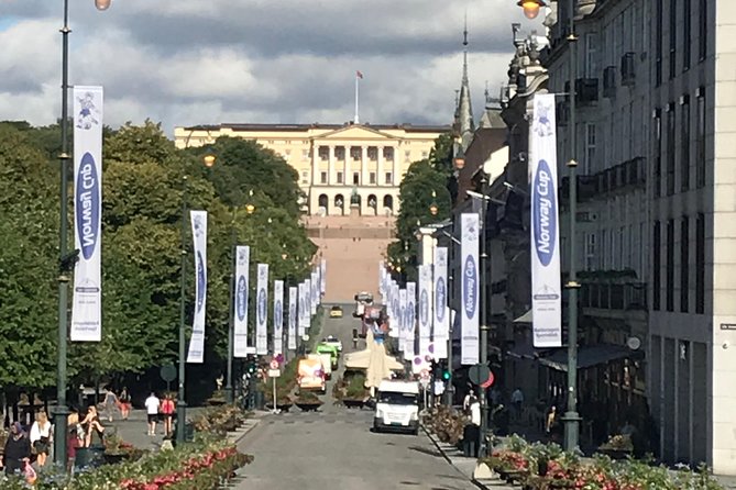 Oslo easy walk - City Hall and the Nobel Peace Prize