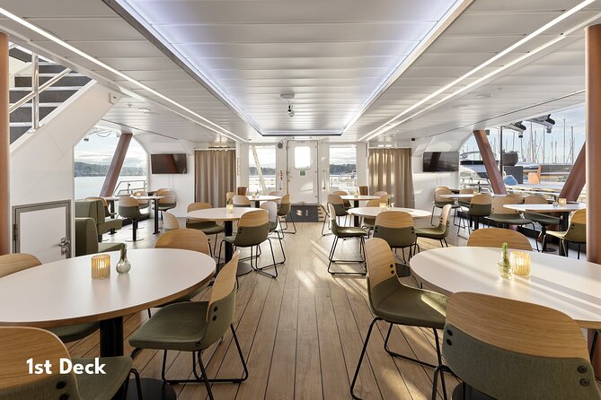 Oslo fjord 3-Course Dinner Cruise with Live Music - Why the outside deck matters