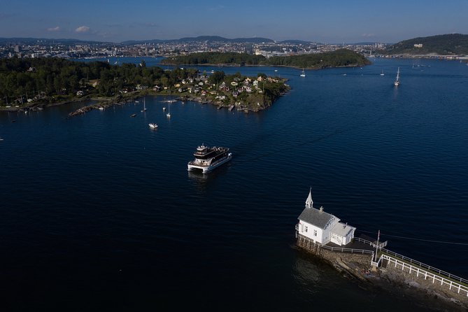 Oslo Fjord Brunch & Bubbles Cruise - The brunch: Norwegian flavors, but not a heavy meal