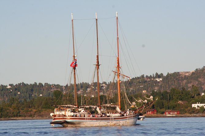 Oslo Fjord Evening Cruise with Shrimp Buffet on a Sailing Ship - A wooden sailing ship with a simple rhythm