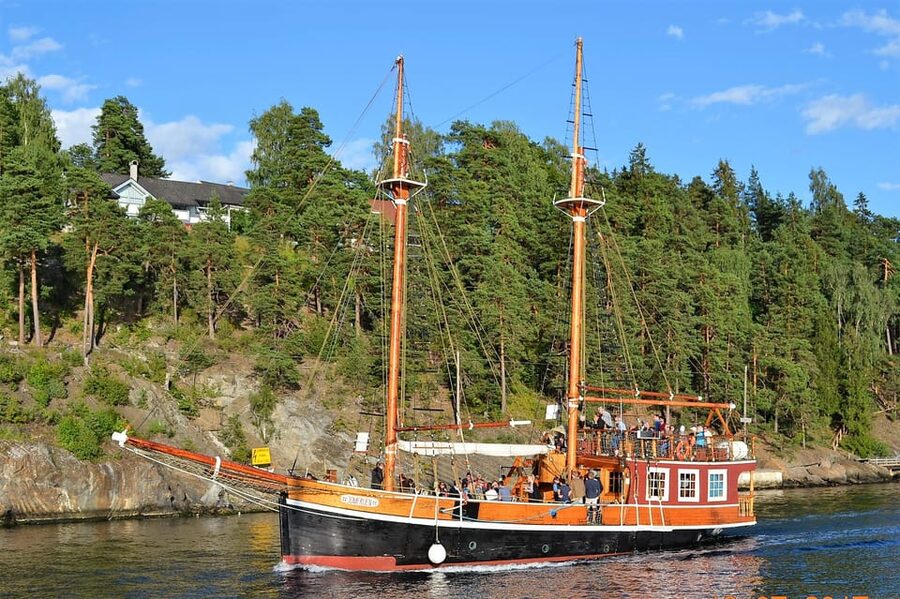 Oslo: Fjord Mini Cruise by Wooden Sailing Ship - Should you book the Oslo Fjord Mini Cruise?