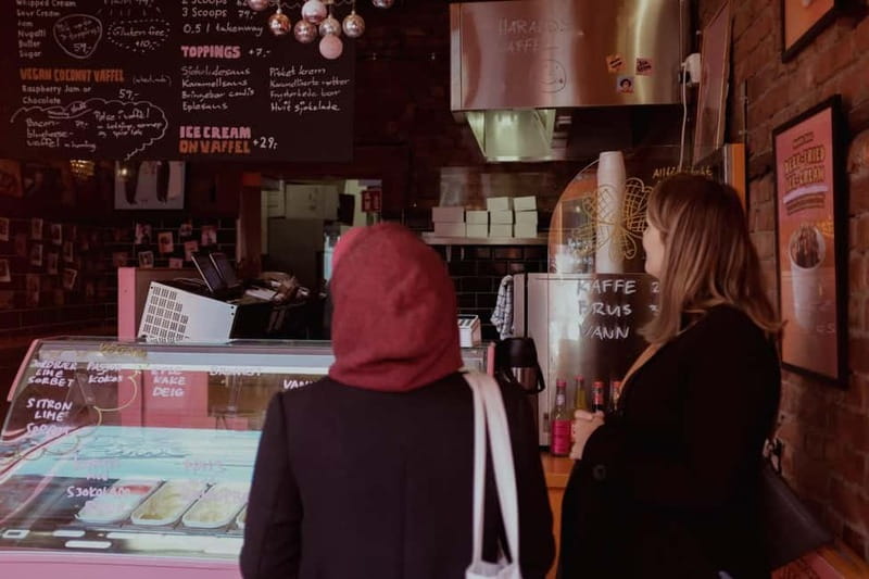 Oslo: Grünerløkka Food & Culture Walking Tour - Vulkan brings together food, beer and old industry