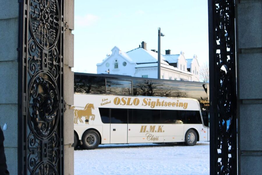 Oslo: Guided Oslo Highlights Tour by bus & Oslofjord cruise - A five-and-a-half-hour introduction to Oslo