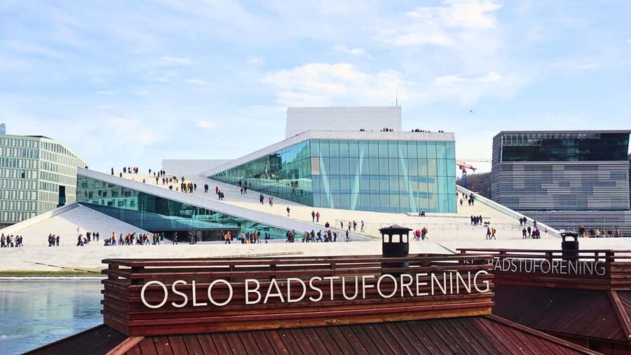 Oslo: History, Art and Secrets Tour - Why Oslo’s fires make this walking tour worthwhile