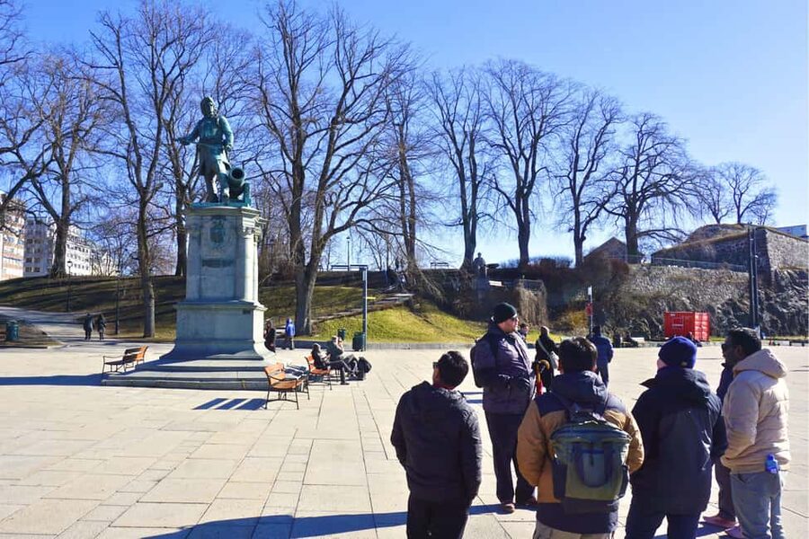 Oslo: History, Art and Secrets Tour - Oslo Central Station and the city’s changing center