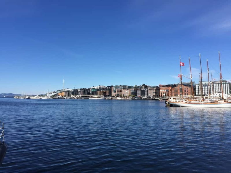 Oslo: Oslo Discovery Tour with 2 Museums Included - Holmenkollen and the view over Oslo