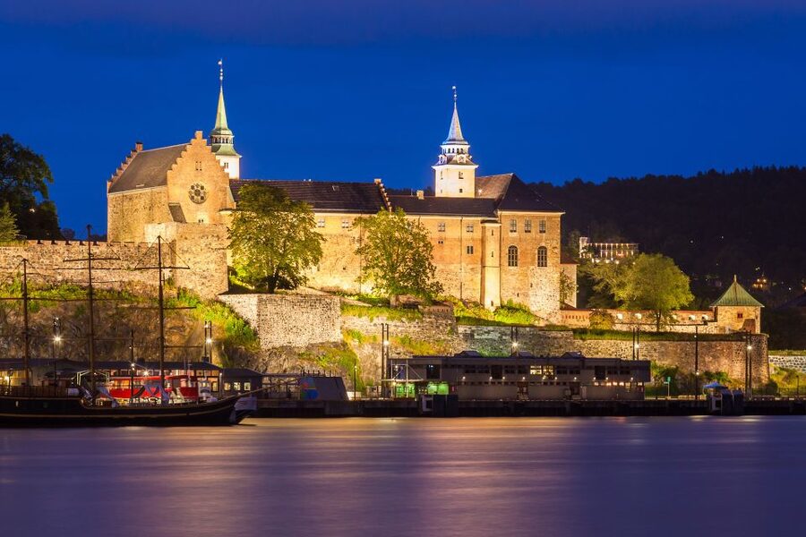 Oslo: Private City Center Highlights Guided Walking Tour - Key points to know before you book