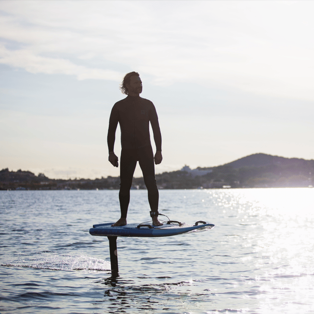 Oslo: Private water adventure and E-Foil rental - Learning to control an e-foil