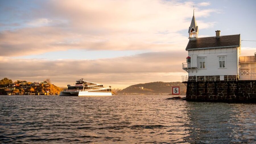 Oslo: Scenic Fjord Cruise with Audio Guide Commentary - A quiet start beside the Opera House