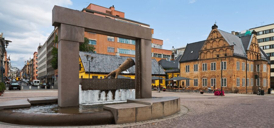 Oslo Self Guided Walking Tour with an APP - Simple preparation for a smoother walk