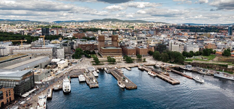 Oslo Self Guided Walking Tour with an APP - Vigeland Sculpture Park and Oslo’s outdoor side