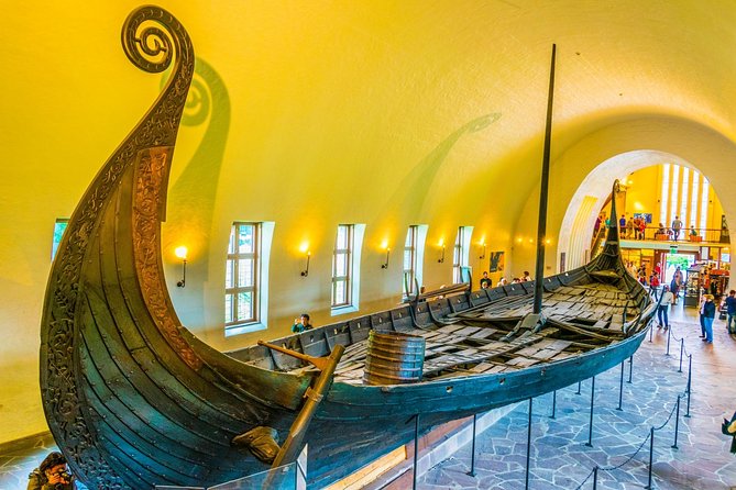 Private 5-hrs Oslo Exclusive Driverguide Luxury Limo/Van-Tour incl Museums - Hønse-Lovisas Hus and the lower Akerselva River