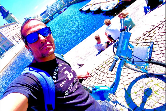 Private Bike Tour in Gothenburg with Pickup - Haga Nygata and the Swedish fika stop