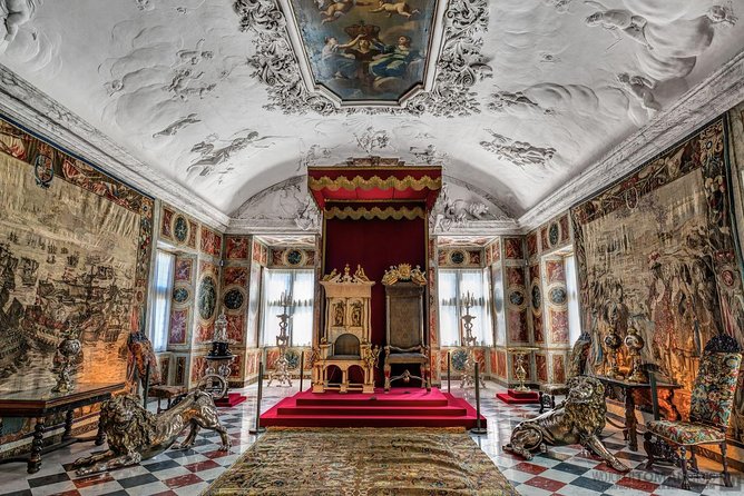 Private Copenhagen City Tour with Rosenborg Castle - The guide makes more difference than the route