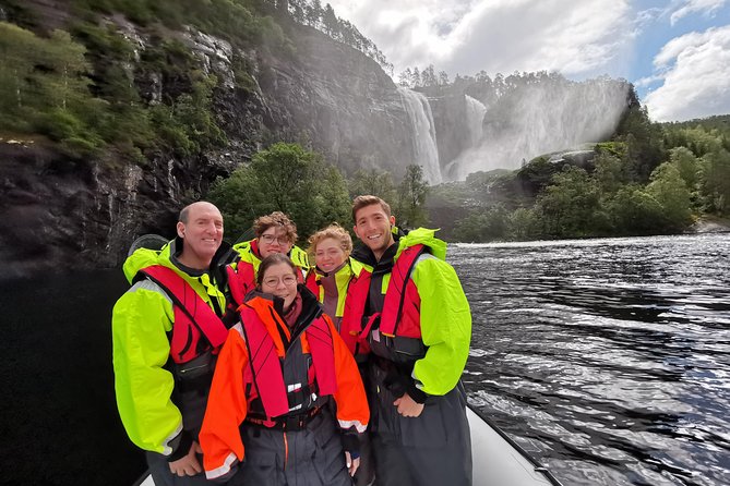 Private Cruise: Mostraumen by Zodiac or Lux Pontoon Boat - Veafjorden, the roadless fjord arm