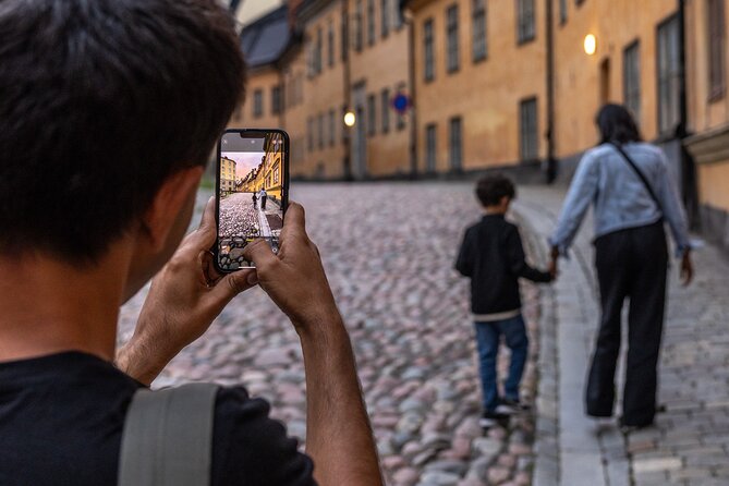 Private Golden Hour Photo Walk in Stockholm - What the photography coaching is really worth