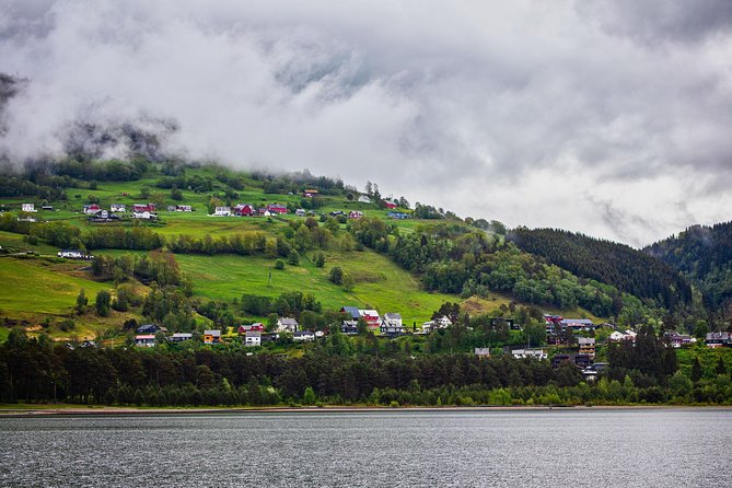 PRIVATE GUIDED TOUR: King of the Fjords – round trip to the Sognefjord, 11 hours - Waterfalls and Vikafjellet mountain views