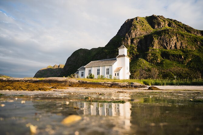 Private Midnight Tour To Gimsøya - Who will get the most from this Gimsøya evening