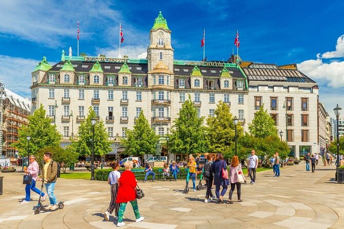 Private Oslo Tour with a Local, Highlights & Hidden Gems, 100% Personalised - What the guides add to the walk