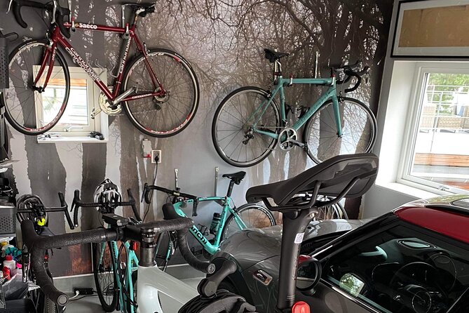 Private Roadbike Adventure in Stockholm - Thomas as your guide
