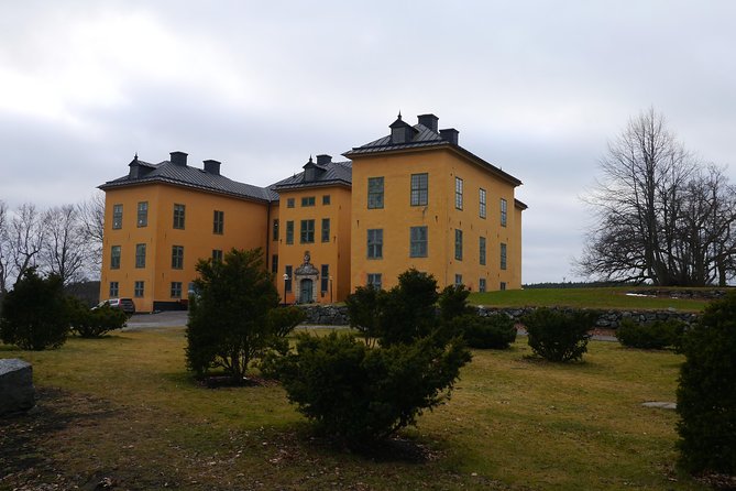 Private Sigtuna Tour from Stockholm - Oldest Town of Sweden - The 1-hour-20-minute walk through old Sigtuna