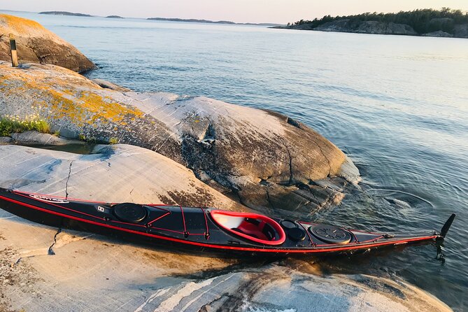 PRIVATE Sunset Kayaking in Stockholm Archipelago Nature Reserve - From Stockholm streets to the outer archipelago