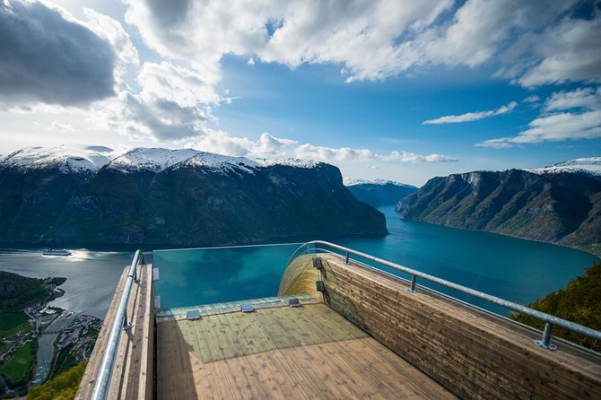 Private tour, Bergen to Oslo - Nærøyfjord Cruise & Flåm Railway - Myrdal to Oslo across Hardangervidda