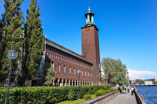Private Tour of Stockholm with a visit to the Absolute ice bar - Theatre, amusement park, and open-air museum in Djurgården
