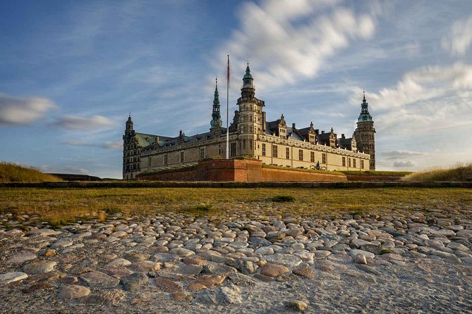 Private Tour to Frederiksborg Castle - Price, timing, and who gets the best value
