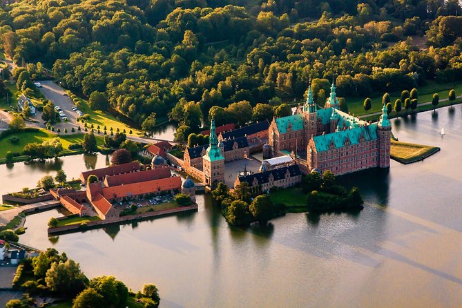 Private Tour to Frederiksborg Castle - The drive from Copenhagen to Hillerød
