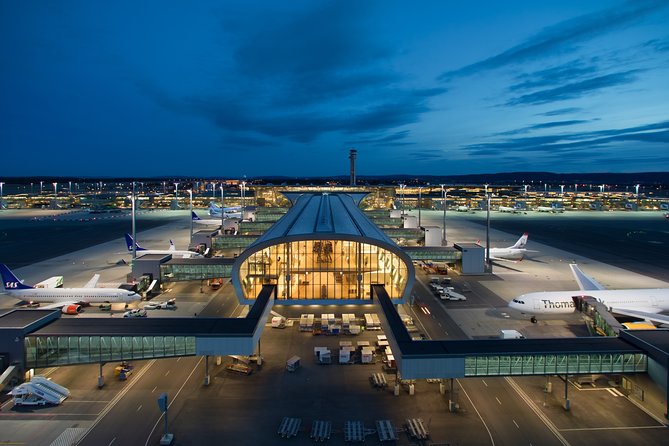 Private Transfer from Oslo City Centre to Oslo Airport - Your pickup at a hotel or private address